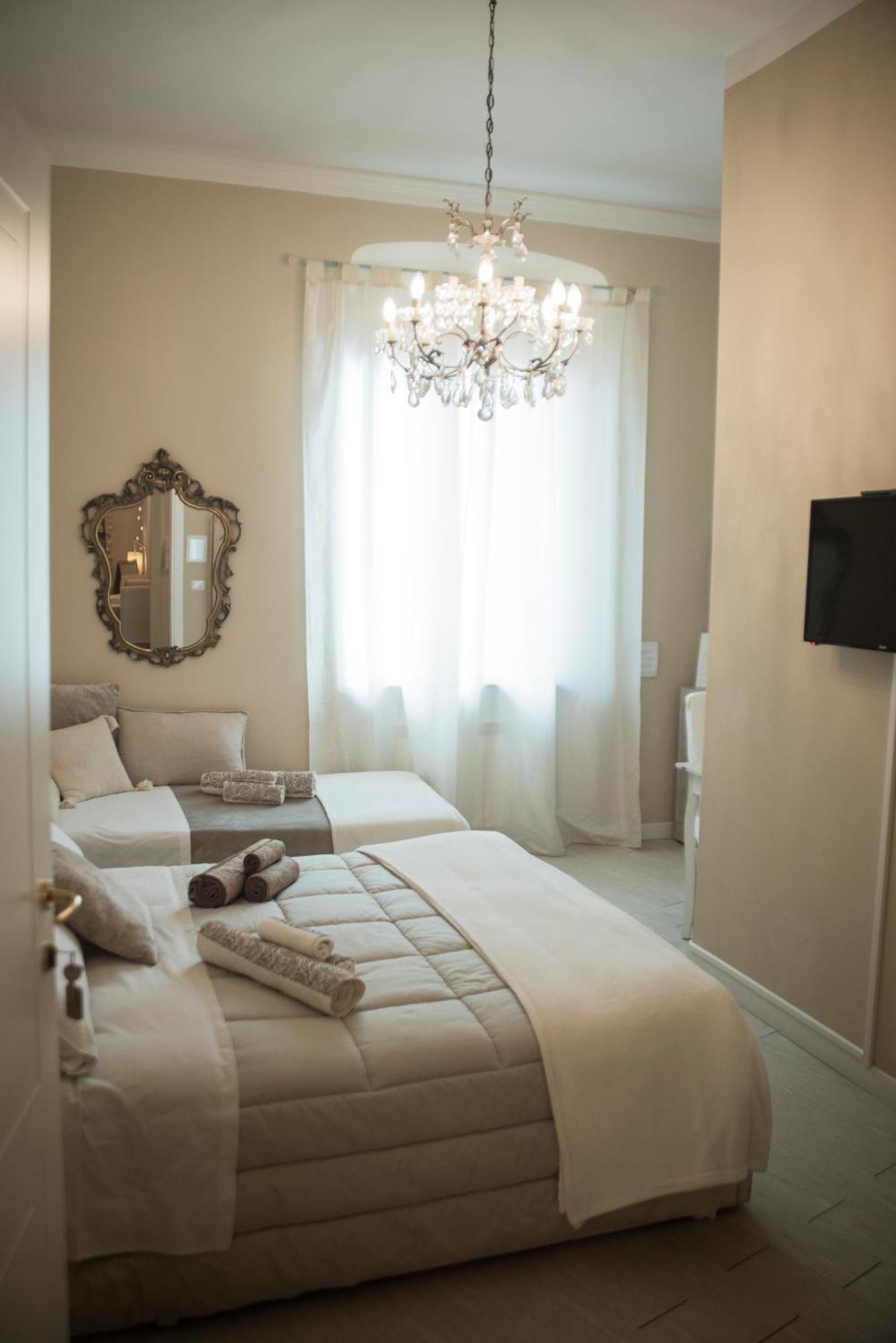 Your House Rooms Genoa Exterior photo