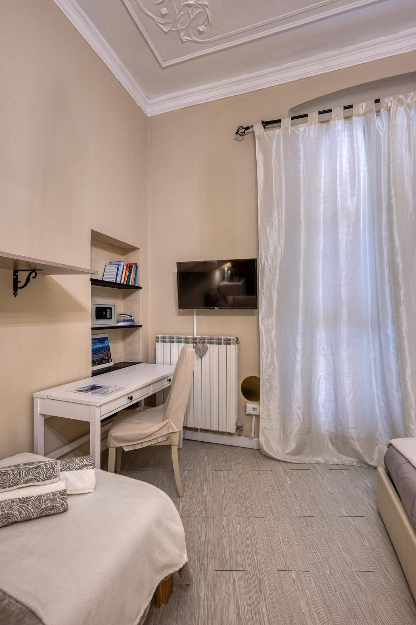 Your House Rooms Genoa Exterior photo